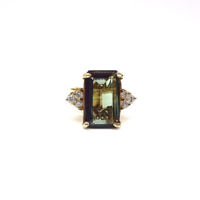 Michael Moses Vault, Newport Beach Newport Fine Jewelry Store, 14k Yellow Gold Labradorite/Diamond Ring